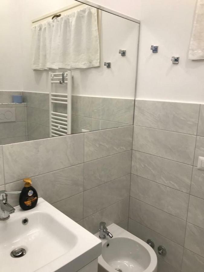 Casa Donatello Con Terrazzo Apartment Рим Екстериор снимка